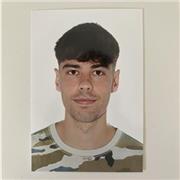 Estudiante de educación primaria en último curso de carrera. Puedo dar hasta la eso.